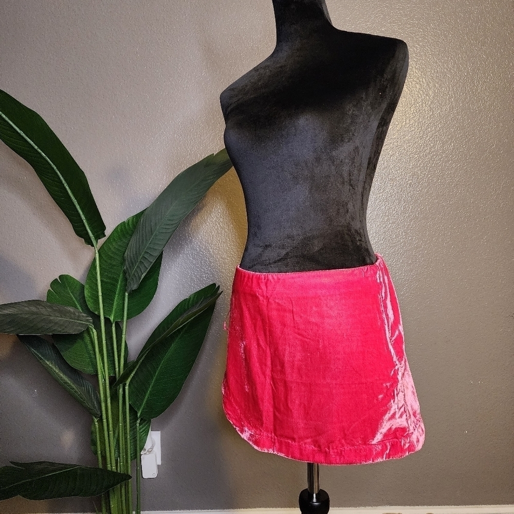 NWT Annalise Velvet Mini Skirt Pink Phenom - Picture 6 of 7
